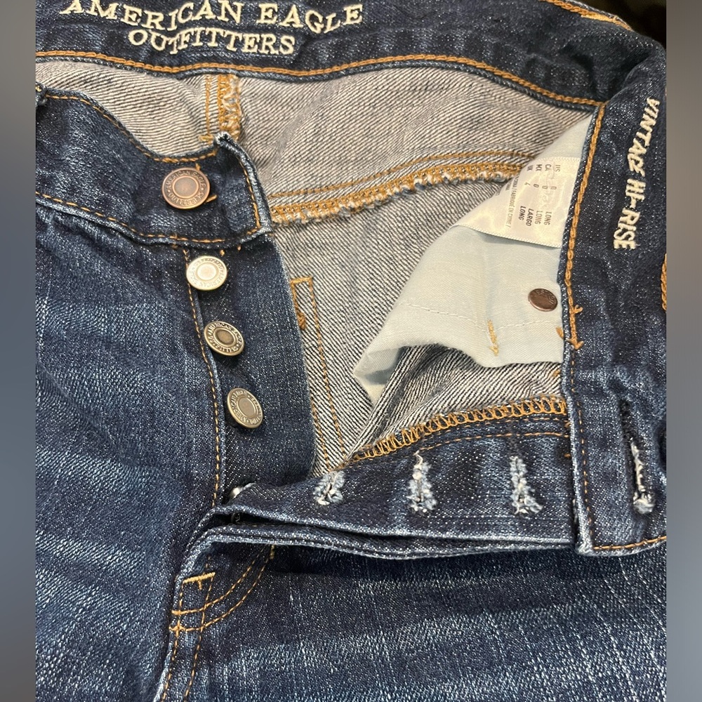 American Eagle ‘VINTAGE HI-RISE’ jeans * sz. 0 Long * button fly * released hems